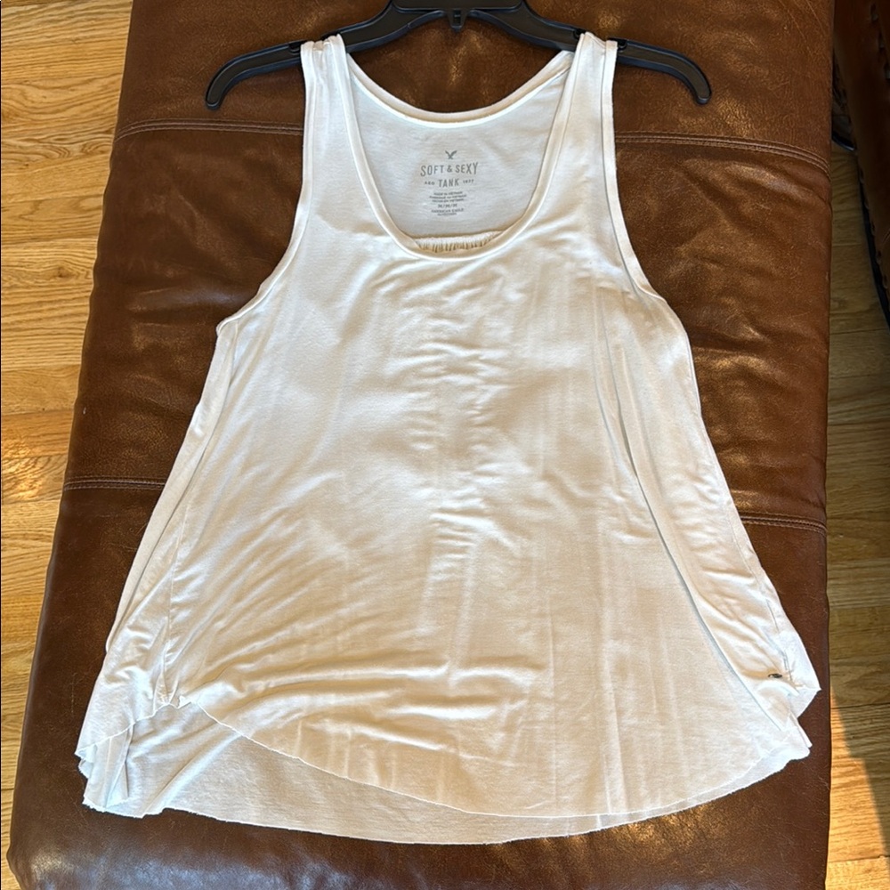 American Eagle Outfitters Cream Tank Top
